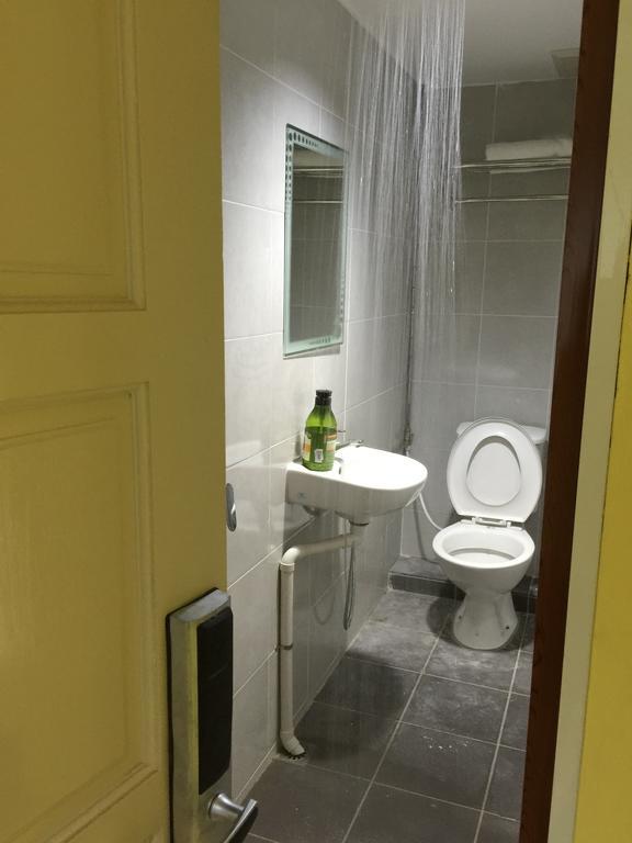 Miri Budget Inn Phòng bức ảnh